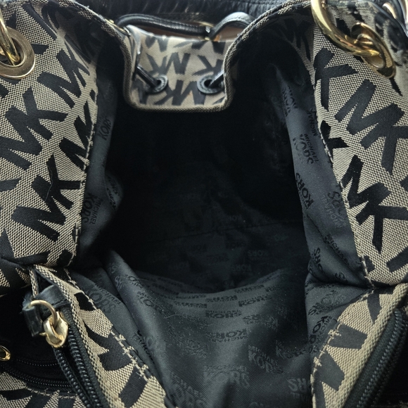 Michael Kors Black and Tan Women's Bag - Picture 10 of 13